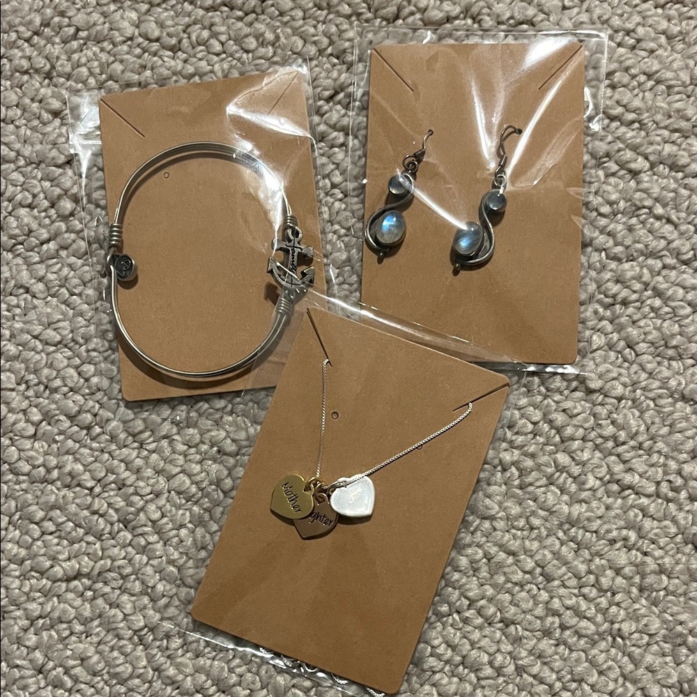 Silver Jewelry Set with Heart Charms